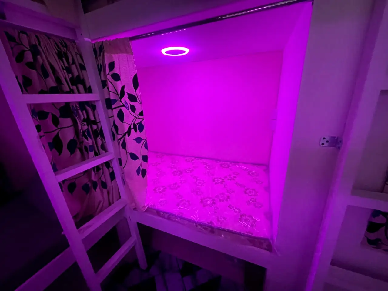 Bed Space 3